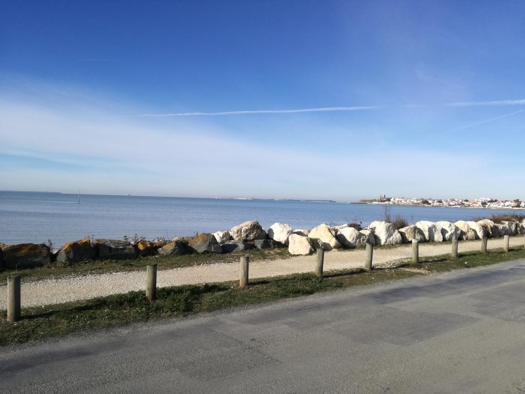 La Salamandre Fouras Exterior foto
